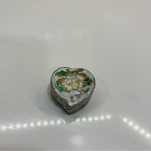 Trinket box floral enamel 2.5”